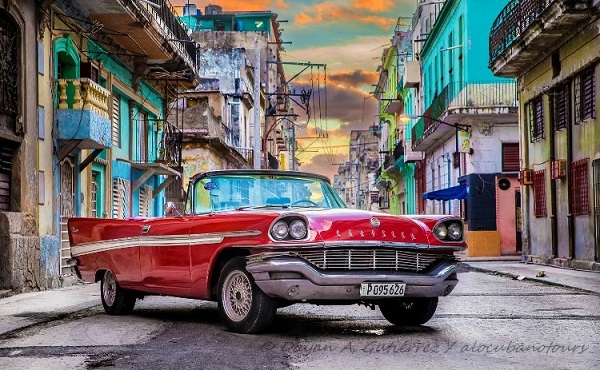 Autos clásicos en Cuba.